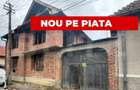 Casa la ro?u cu 7 camere, 2 bai, 1 bucatarie. - 1