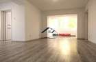 Apartament cu 4 camere decomandat în Micro 3 - 4