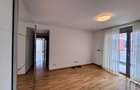 Apartament cu 4 camere decomandat în Băneasa - 4