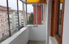 Apartament cu 4 camere decomandat în Buziașului - 17