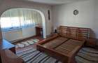 Apartament cu 3 camere decomandat în Dâmbovița - 4