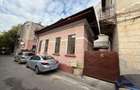 Casă individuală cu 8 camere cu Canalizare în P-ța Unirii - 33