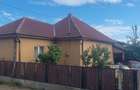 Casă cu 4 camere în Desa - 1