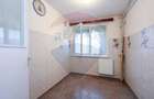 3 camere, 2 balcoane si 1 beci   - Strada de Mijloc - - 5