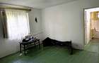 Vanzare Apartament 2 camere, Resita, etajul 1, liniște și acces facil - 9