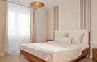 Apartament cu 3 camere decomandat în Tractorul - 1