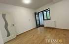 Apartament cu 3 camere decomandat în Universitate - 9