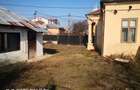 De vanzare (de inchiriat) , in zona centrala, casa cu curte de 1100 mp - 10