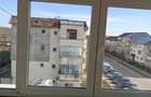 Apartament cu 3 camere decomandat în Scornicești - 7