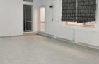 Spațiu comercial, de 100 mp, în Central - 1