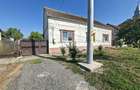 casa de vanzare sau la schimb cu apartament in reintra casa este in maureni - 1