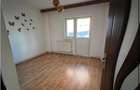 Apartament cu 4 camere decomandat în Răcădău - 3