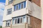 Apartament 2 camere, etaj 1, stradal, bloc lini?tit Micro 40 - 2