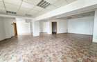 Spațiu comercial, de 93 mp, în Central - 1