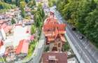 Casă individuală cu 9 camere cu Canalizare în Central - 3