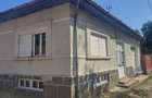 Casa de vanzare in Lapu?nicu Mare - 5
