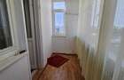 Central-Vand apartament cu 3 camere, balcon si boxa - 5