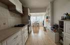 Apartament cu 3 camere decomandat în 1 Mai - 9