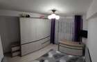 Vand apartament 2 camere etaj 2 - 3