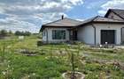Casa de vanzare cu 14 Ari teren - Lapusel - 17
