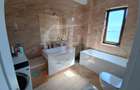 Casă individuală cu 6 camere cu Canalizare în Borhanci - 10