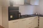 Casă cu 4 camere cu Teren 1385 Mp în Central - 8