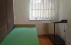 Apartament cu 3 camere semidecomandat în Central - 4