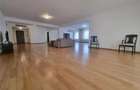 Apartament cu 5 camere decomandat în Kiseleff - 4