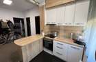 Apartament cu 4 camere decomandat în Central - 2