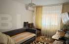 Apartament de vanzare 2 camere decomandat, zona Centrala Sac - 2