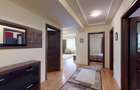 Apartament cu 3 camere decomandat în Aviatorilor - 7