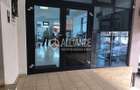 CENTRU ATELIERELOR(cod03) -Spatiu comercial cu suprafata vitrata mare - 3