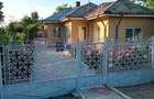 Casa si teren ( 4200 mp) de vanzare - 2