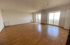 Apartament cu 3 camere decomandat în Aeroport - 4