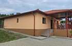 Vind casa Ceuasu de Cimpie 4 camera, living+bucatarie, bucataria mica,2 bai,2 garai,2 terasa 265.000 - 5