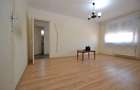 Apartament cu 3 camere semidecomandat în P-ța Victoriei - 3