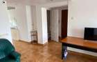 Apartament cu 3 camere decomandat în P-ța Romană - 4
