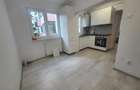 Apartament cu 3 camere decomandat în Central - 2