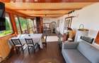 Casa de vacanta la 550 m de lac in Chiriteni - 15