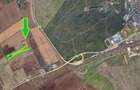 Teren 26.000mp la iesire spre Ploiesti zona Lukoil Pret: 25 mp neg. - 2