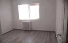 Vand apartament 2 camere, vis a vis de Palas, - 2