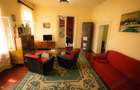 Casă cu 7 camere cu Teren 2900 Mp în Ramna - 4