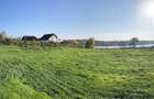 Teren vedere panoramica parțială lac si pădure, central, toate utilitățile - 7