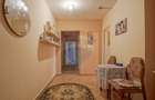 Apartament cu 4 camere decomandat, mobilat în Florilor - 1