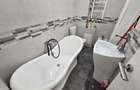 Inchiriez apartament ultracentral pe termen scurt doua semidecomandate. - 2
