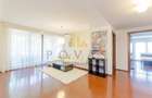 Apartament cu 3 camere semidecomandat în Central - 2