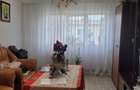 Apartament cu 3 camere decomandat în Crângași - 2