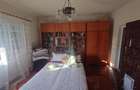 Casă cu 4 camere cu Teren 4977 Mp în Central - 5