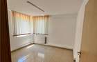 Spațiu comercial, de 83 mp, în Griviței - 10