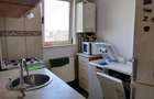 Apartament cu 3 camere semidecomandat în Pitești - 5